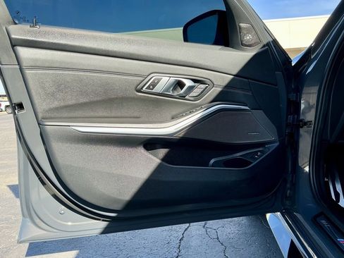 Used 2023 BMW M3 Competition image 38