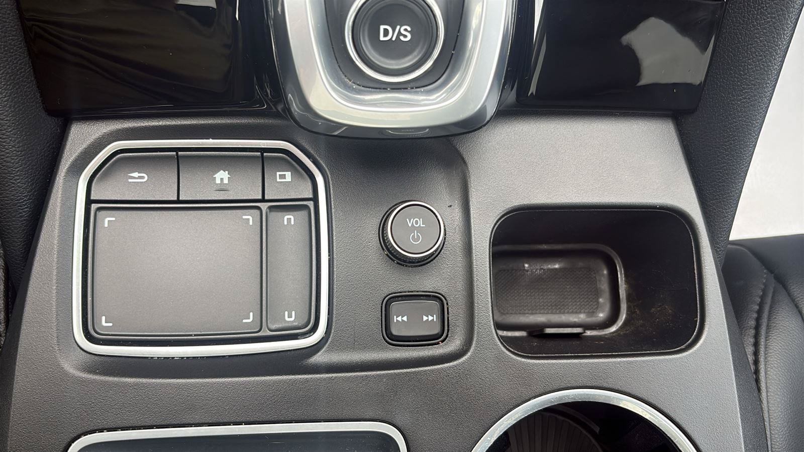 Used 2023 Acura MDX SH-AWD image 24