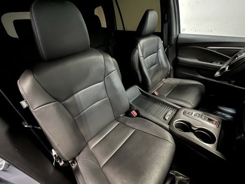 Used 2022 Honda Passport EX-L image 12