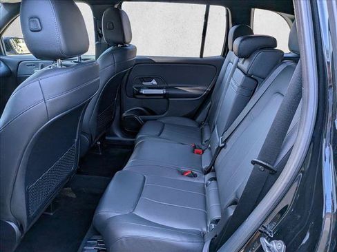Used 2020 Mercedes-Benz GLB 250 4MATIC image 21
