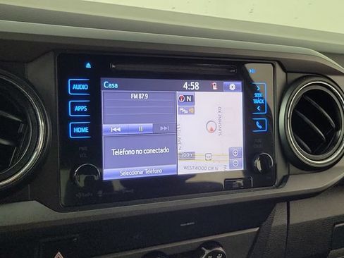Used 2019 Toyota Tacoma TRD Off-Road AWD/4WD image 28