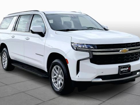 Used 2021 Chevrolet Suburban 2WD image 3