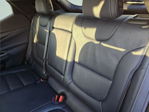 Used 2022 Chevrolet Bolt EUV Premier w/ Launch Edition image 30