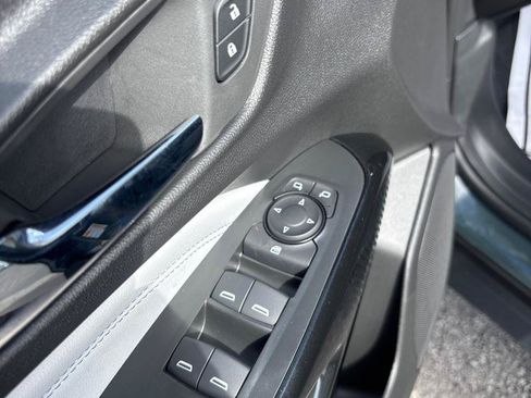 Used 2026 Chevrolet Trax LT w/ Driver Confidence Package FWD image 22