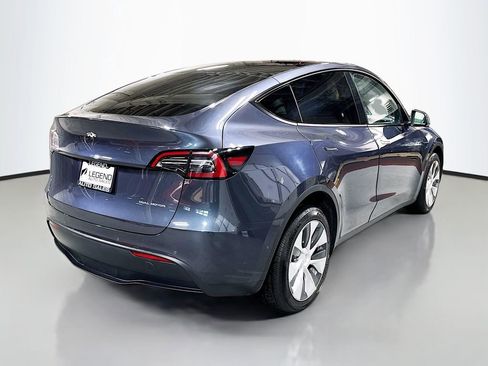 Used 2022 Tesla Model Y Long Range AWD/4WD image 7