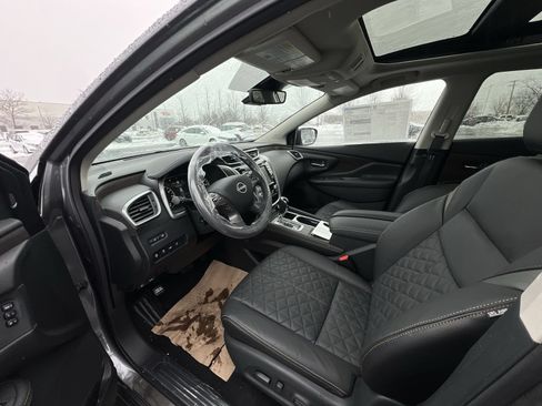 Used 2024 Nissan Murano Platinum w/ Cargo Package AWD/4WD image 3