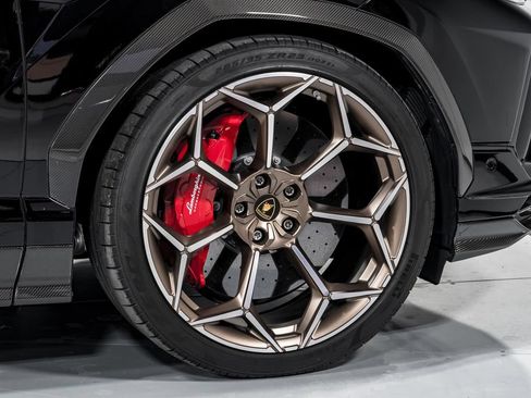 Used 2024 Lamborghini Urus Performante AWD/4WD image 55