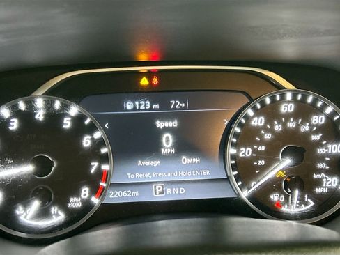 Used 2024 Nissan Frontier S w/ S Utility Package image 12