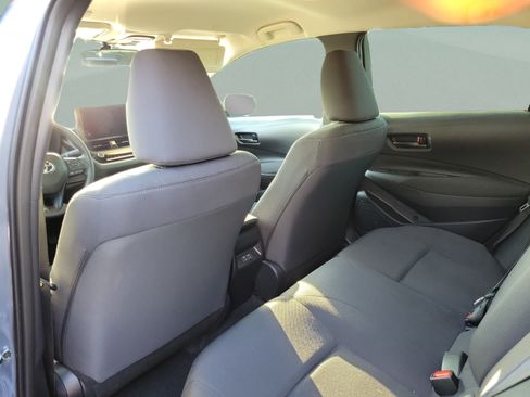 Used 2024 Toyota Corolla LE FWD image 10