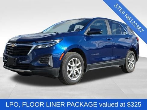 Used 2022 Chevrolet Equinox LT image 3