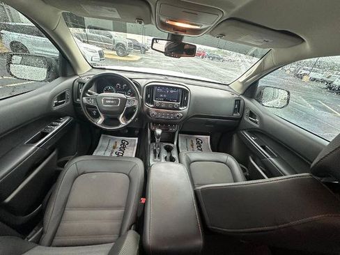 Used 2022 GMC Canyon AT4 w/ Trailering Package AWD/4WD image 5