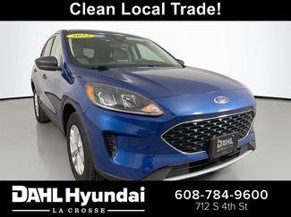 Used 2022 Ford Escape SE AWD/4WD video 1