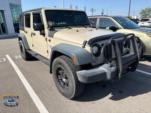 Used 2018 Jeep Wrangler Unlimited Sport S AWD/4WD image 1
