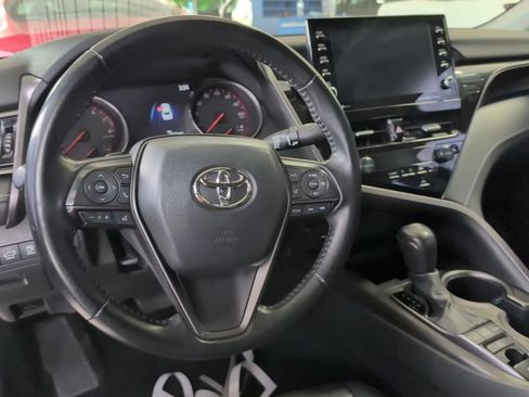 Used 2023 Toyota Camry XSE image 8