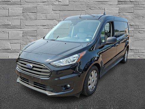 Certified 2023 Ford Transit Connect XLT FWD image 4