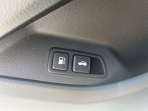 Used 2015 Kia Optima LX FWD image 18