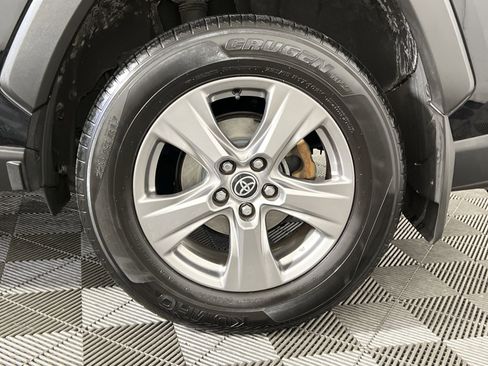 Used 2023 Toyota RAV4 LE image 12