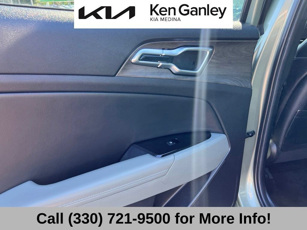 Certified 2023 Kia Sportage X-Pro Prestige AWD/4WD image 45