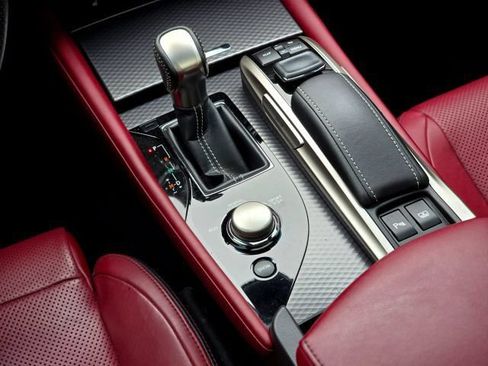 Used 2019 Lexus GS 350 F Sport AWD/4WD image 21