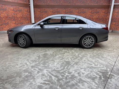 Used 2025 Mercedes-Benz CLA 250 CLA 250 image 2