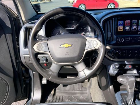 Used 2018 Chevrolet Colorado Z71 image 6