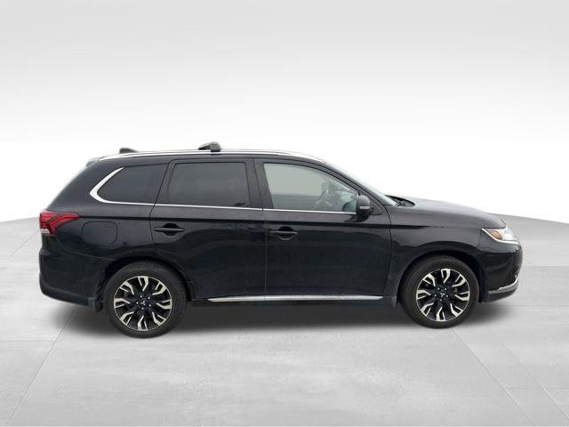 Used 2018 Mitsubishi Outlander SEL AWD/4WD image 2