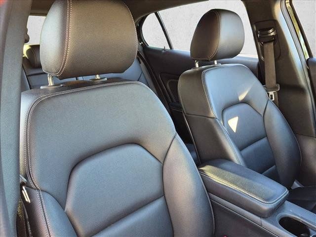 Used 2020 Mercedes-Benz GLA 250 image 16
