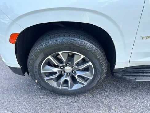 Used 2023 Chevrolet Tahoe LT AWD/4WD image 30