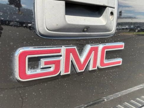 Used 2018 GMC Sierra 3500 Denali w/ Duramax Plus Package AWD/4WD image 7