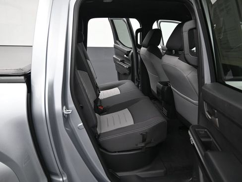 Certified 2025 Toyota Tacoma TRD Sport AWD/4WD image 29