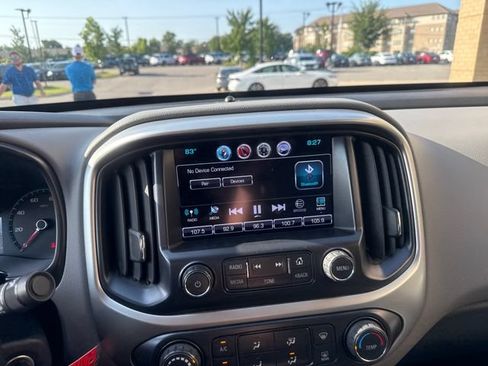 Used 2016 Chevrolet Colorado LT w/ LT Convenience Package RWD image 14