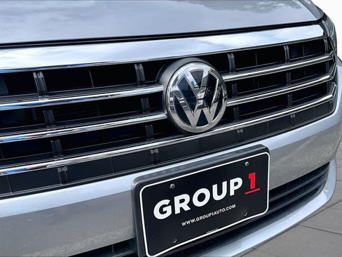 Used 2020 Volkswagen Jetta S w/ Driver Assistance Package FWD image 32