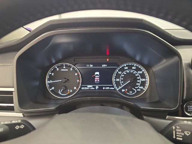 Used 2025 Mitsubishi Outlander AWD image 28