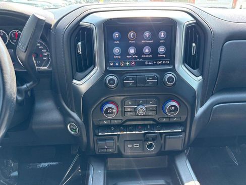 Used 2022 Chevrolet Silverado 1500 RST w/ True North Edition Plus AWD/4WD image 16