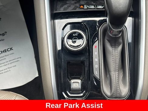 Used 2024 Chevrolet Colorado ZR2 w/ ZR2 Convenience Package III AWD/4WD image 26