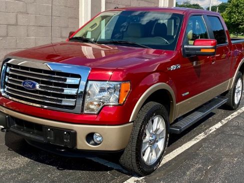 Used 2013 Ford F150 Lariat w/ Mid Equipment Group image 4