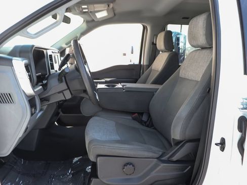 Used 2023 Ford F550 2WD Crew Cab Super Duty image 18