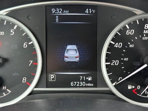 Used 2018 Nissan Sentra SV image 21