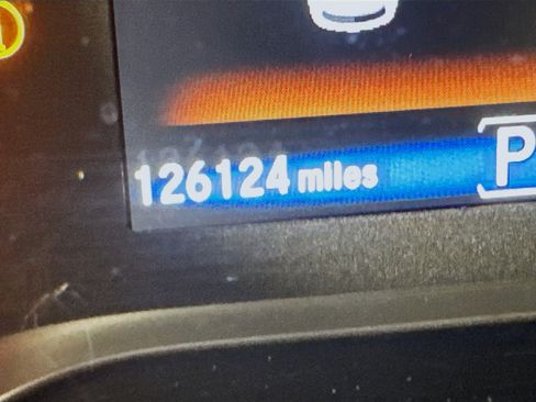 Used 2017 Honda Pilot Elite image 18