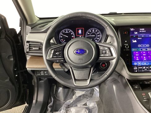 Used 2022 Subaru Outback Premium AWD/4WD image 18