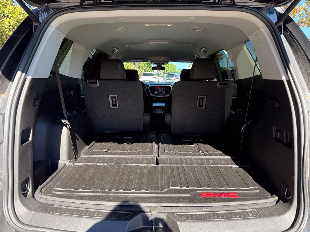 Used 2020 GMC Acadia SLE w/ LPO, Floor Liner Package FWD image 35