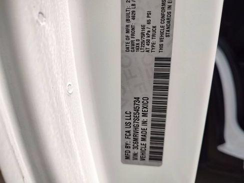 Used 2025 RAM ProMaster 3500 w/ Convenience Group FWD image 32