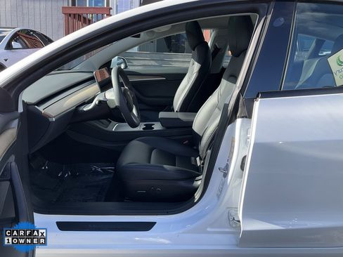 Used 2023 Tesla Model 3 Standard Range image 14