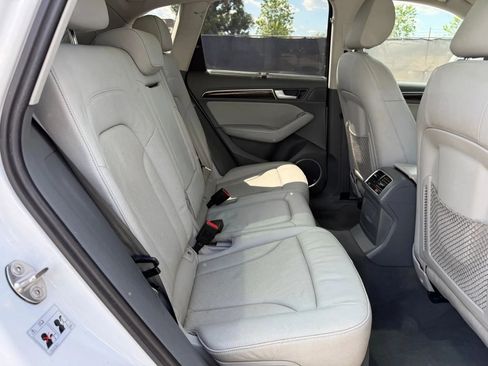 Used 2014 Audi Q5 3.0T Prestige image 20