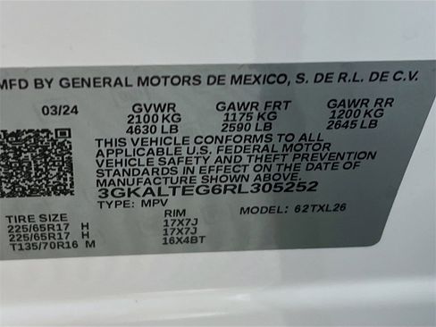 Used 2024 GMC Terrain SLE w/ Driver Convenience Package image 27