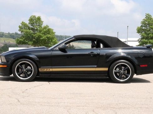Used 2007 Ford Mustang GT image 5