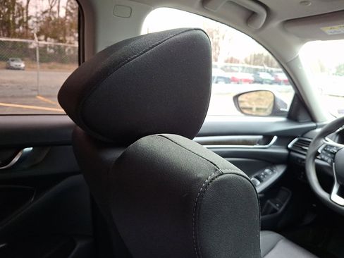 Certified 2019 Honda Accord EX image 13