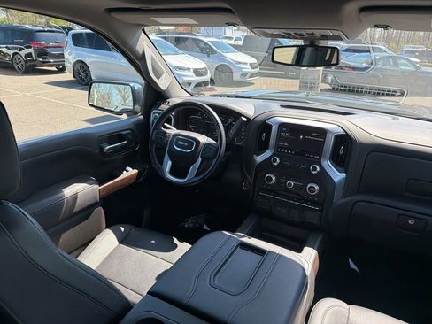 Used 2022 GMC Sierra 1500 SLT w/ SLT Premium Package image 11