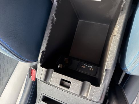 Certified 2020 Subaru Crosstrek Hybrid w/ Moonroof Package w/Navigation image 37