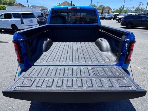 New 2026 RAM 1500 Laramie AWD/4WD image 7